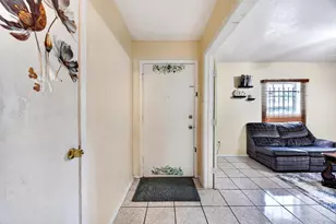 12223 Sharpview Dr, Houston, TX 77072 - Photo 7
