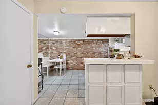 12223 Sharpview Dr, Houston, TX 77072 - Photo 13