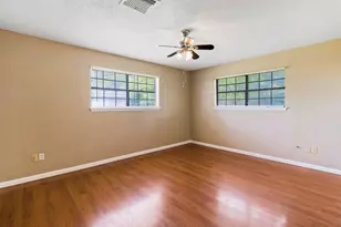 108 W Viser St, Madisonville, TX 77864 - Photo 15