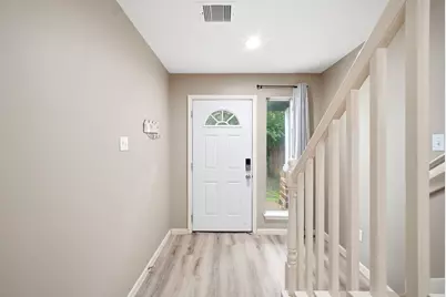 8206 Bassett Street #A, Houston, TX 77051 - Photo 7