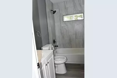 204 Texas, Daisetta, TX 77533 - Photo 13