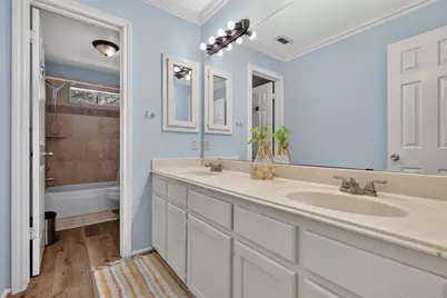 1306 N Gabriel River Circle, Sugar Land, TX 77478 - Photo 31