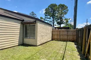 10249 Colony Ct, Houston, TX 77041 - Photo 11