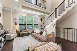 1045 W 22nd St, Houston, TX 77008 - Photo 19