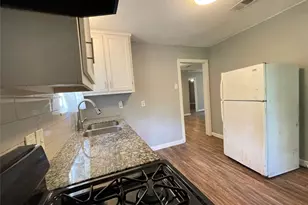 5213 Anzio Rd, Houston, TX 77033 - Photo 9