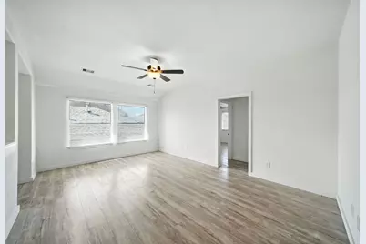 8114 Golden Trace Ct, Houston, TX 77083 - Photo 13