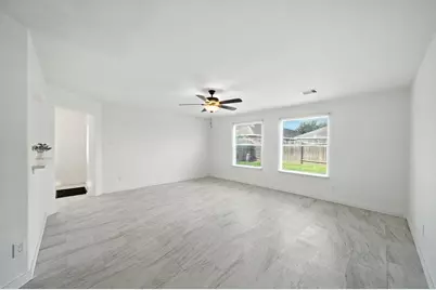 8114 Golden Trace Ct, Houston, TX 77083 - Photo 7