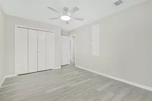 902 Essex Dr, Friendswood, TX 77546 - Photo 29