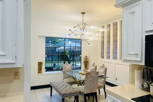 14907 Alderwick Dr, Sugar Land, TX 77498 - Photo 13