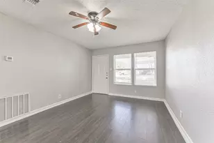 510 S Utah St, La Porte, TX 77571 - Photo 9