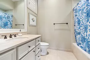 62 S Player Crest Cir, The Woodlands, TX 77382 - Photo 29