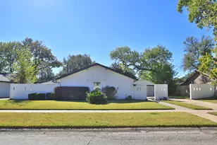 10611 Deerwood Rd, Houston, TX 77042 - Photo 1