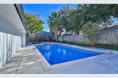 10611 Deerwood Road, Houston, TX 77042 - Photo 43