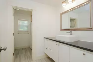 10611 Deerwood Rd, Houston, TX 77042 - Photo 33