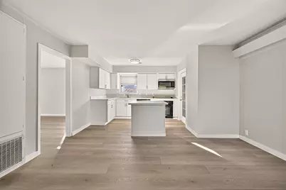 4202 Wuthering Heights Drive, Houston, TX 77045 - Photo 13