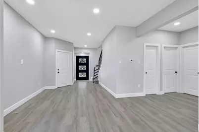 9026 Lawncliff Lane, Houston, TX 77040 - Photo 7