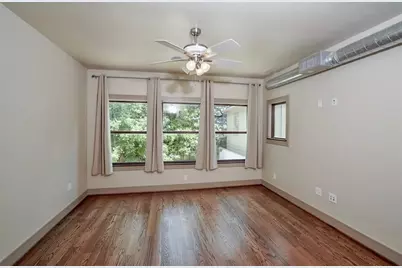 4009 Greeley Street #4, Houston, TX 77006 - Photo 9