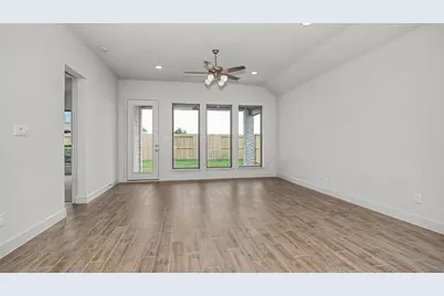 19210 Satsuma Ridge Drive, Manvel, TX 77578 - Photo 5