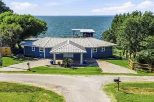 151 Lakeview Dr, Point Blank, TX 77364 - Photo 3