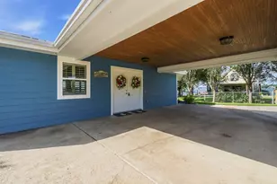 151 Lakeview Dr, Point Blank, TX 77364 - Photo 7