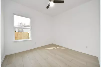 1815 Thompson Street, La Marque, TX 77568 - Photo 7