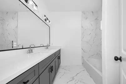 1815 Thompson Street, La Marque, TX 77568 - Photo 11