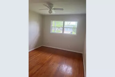 423 W Troy Road, Houston, TX 77091 - Photo 13