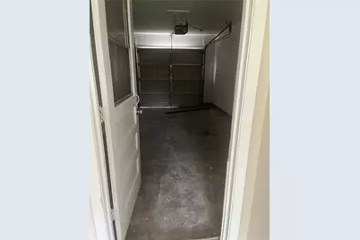 423 W Troy Road, Houston, TX 77091 - Photo 11