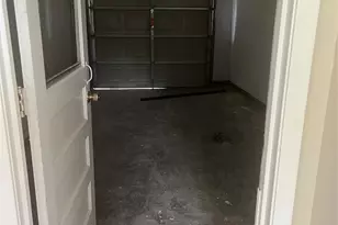 423 W Troy Rd, Houston, TX 77091 - Photo 11