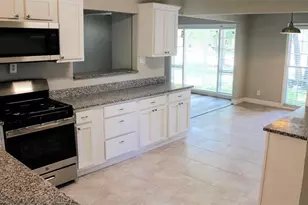 1604 Florida St, Baytown, TX 77520 - Photo 9