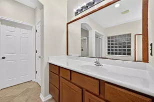 13205 Broad Bay Ln, Pearland, TX 77584 - Photo 43