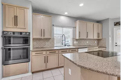 8818 Apple Mill Drive, Houston, TX 77095 - Photo 13