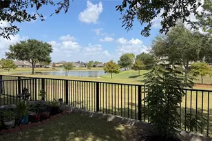 13401 Highland Lake Ln, Pearland, TX 77584 - Photo 33