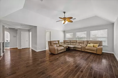 6223 Hidden Lakes Drive, Houston, TX 77345 - Photo 19