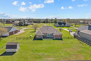 1815 Magnolia Bend, Baytown, TX 77523 - Photo 23