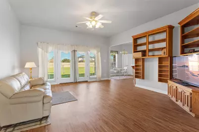 1815 Magnolia Bend, Baytown, TX 77523 - Photo 7