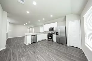 3789 Alexus Dr, Conroe, TX 77301 - Photo 7