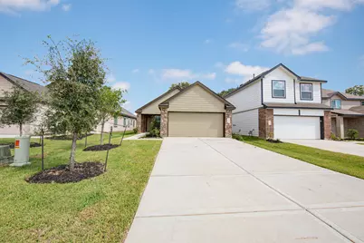 3789 Alexus Drive, Conroe, TX 77301 - Photo 3