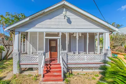 4314 Avenue Q 1/2, Galveston, TX 77550 - Photo 1