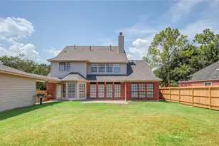 4006 Forest Birch Ct, Houston, TX 77059 - Photo 47