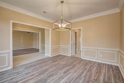 4006 Forest Birch Court, Houston, TX 77059 - Photo 11