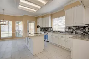 4006 Forest Birch Ct, Houston, TX 77059 - Photo 15