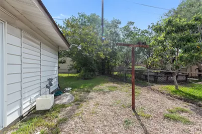 3734 Daphne Street, Houston, TX 77021 - Photo 17