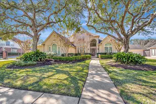 3923 Diamond Grove Ct, Houston, TX 77059 - Photo 1
