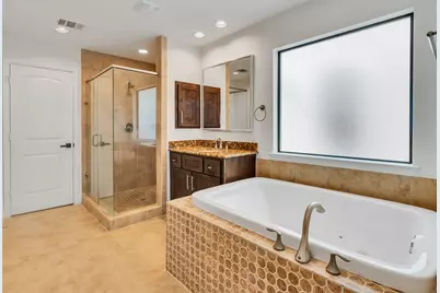 545 W 25th Street, Houston, TX 77008 - Photo 13