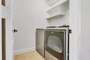 545 W 25th St, Houston, TX 77008 - Photo 15