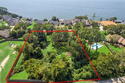 11875 Sagittarius Drive E, Willis, TX 77318 - Photo 5