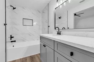 4900 Floyd St, Houston, TX 77007 - Photo 29