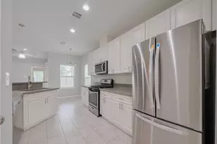 7981 St Louis St, Houston, TX 77028 - Photo 13