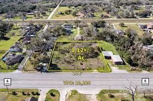 6521 Hwy 6, Hitchcock, TX 77563 - Photo 1